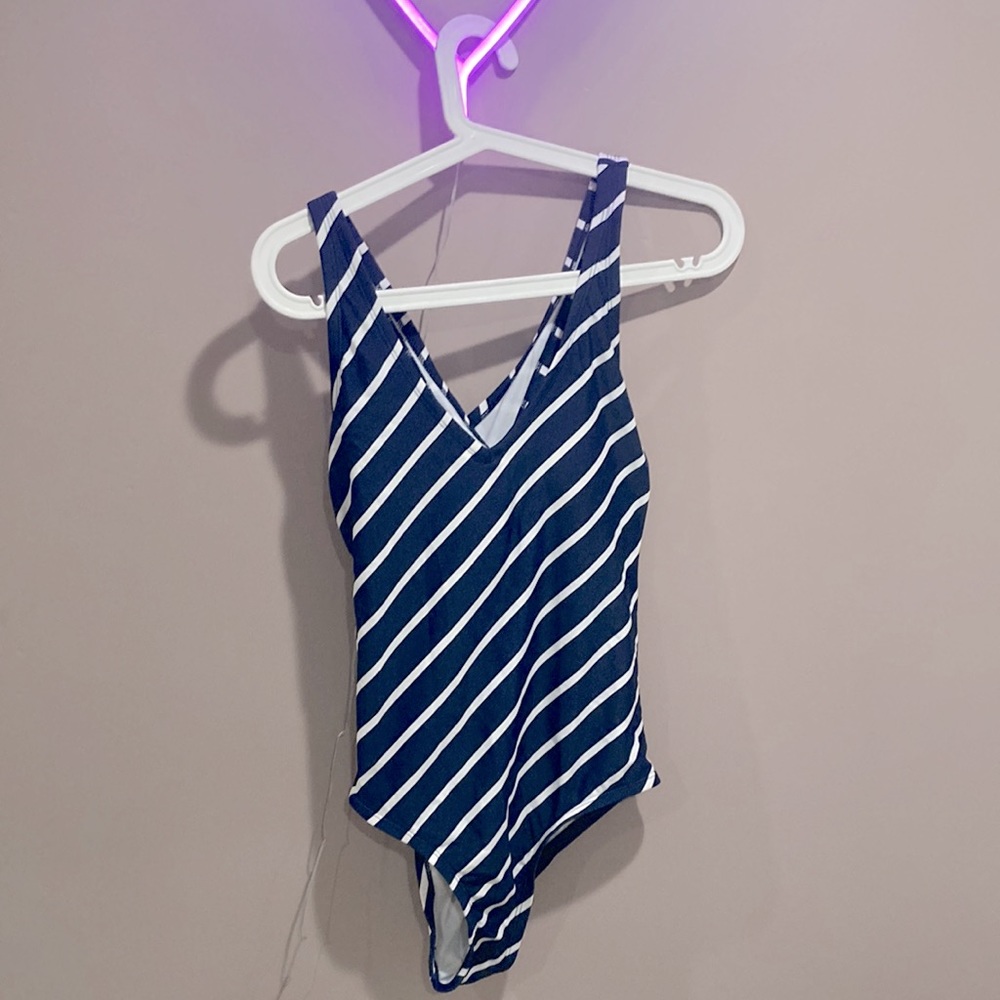 One piece bathing suit